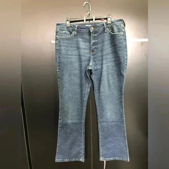Sonoma Boot Cut,High Rise, 5 pocket,belt loop - Picture 1 of 8
